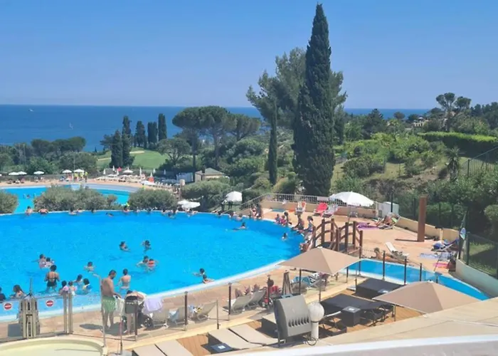 2 Pieces Climatise En Rez-de-jardin Cap Esterel Agay Apartment *