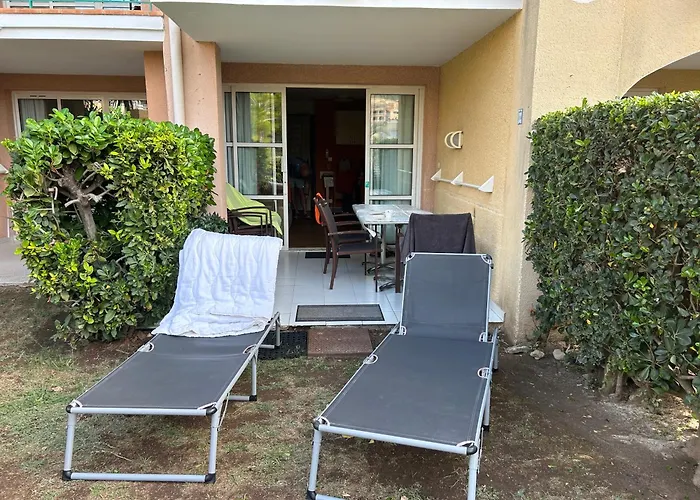 Apartment 2 Pieces Climatise En Rez-de-jardin Cap Esterel Agay Saint-Raphaël