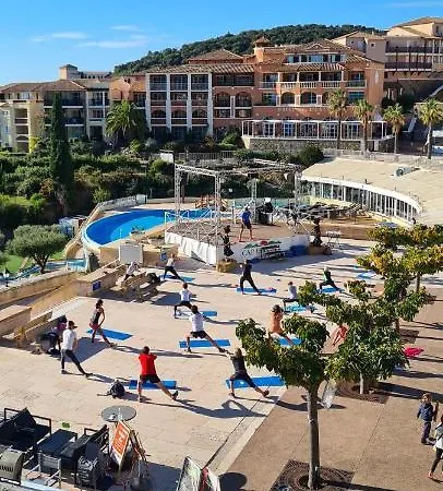 Apartment 2 Pieces Climatise En Rez-de-jardin Cap Esterel Agay *